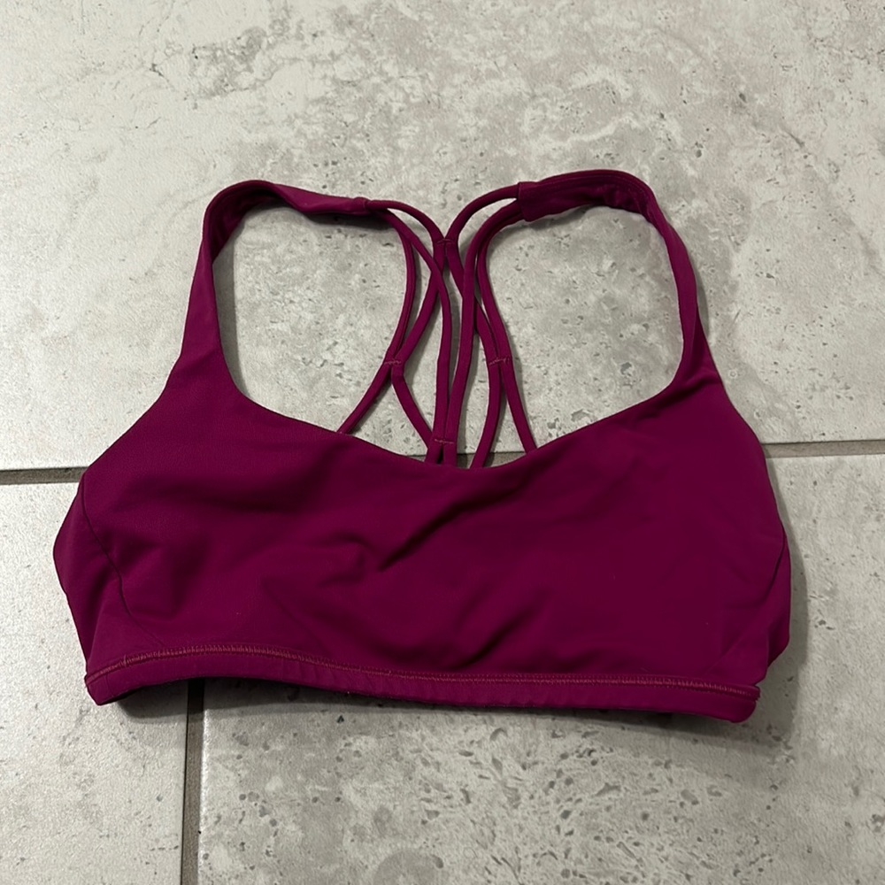 Lululemon Free to be zen bra